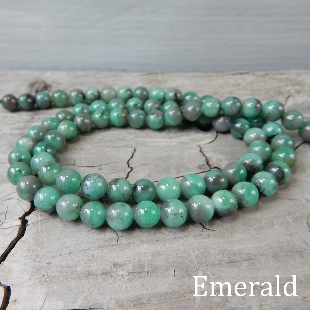 EMERALD | a rich green beauty