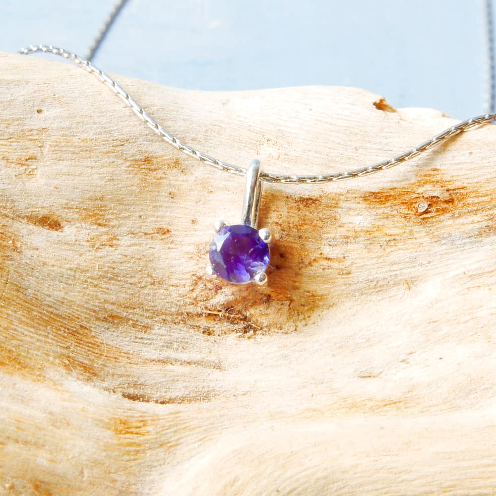 Dainty Single Gemstone Silver Sweetheart Necklace