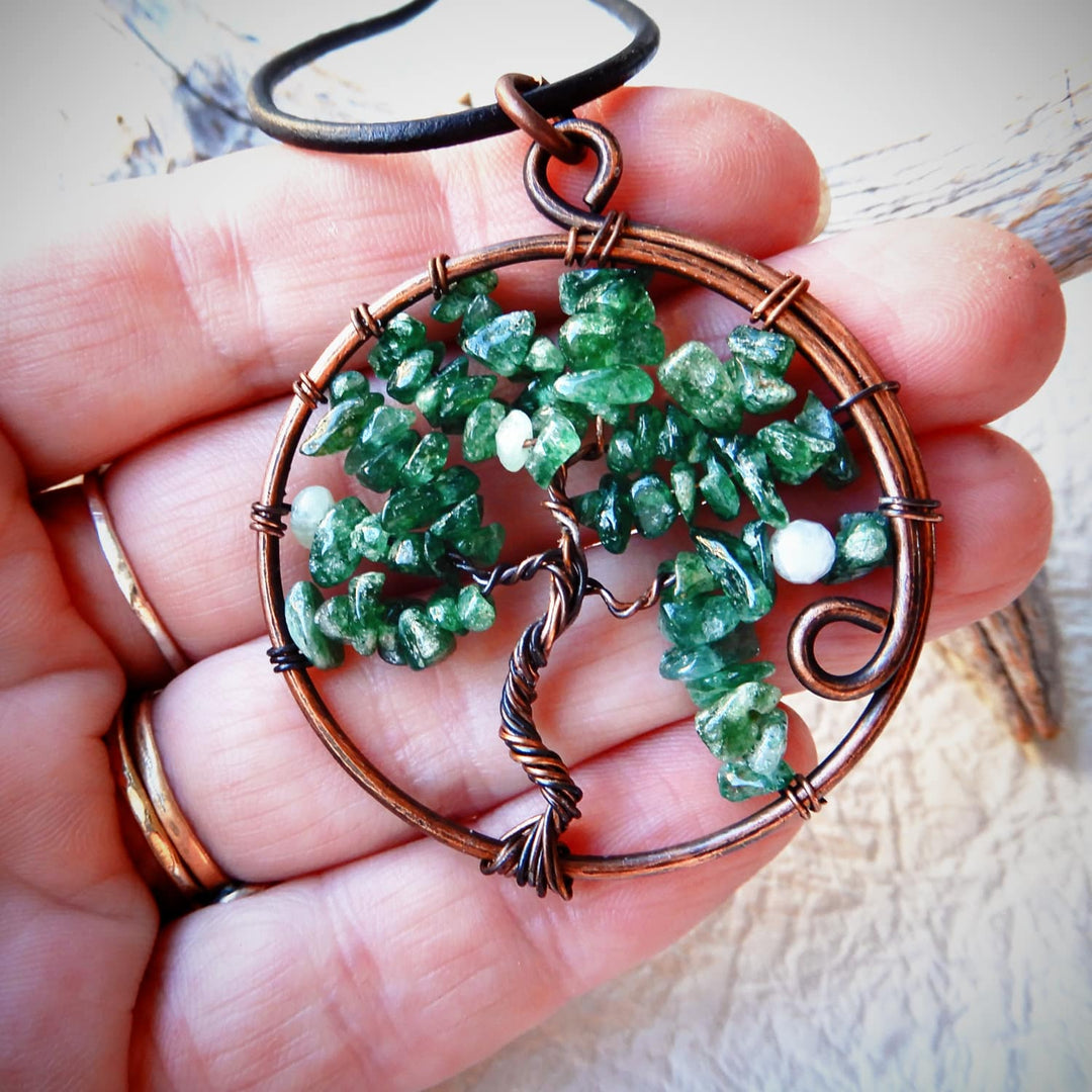 GREEN LEAVES TREE of LIFE