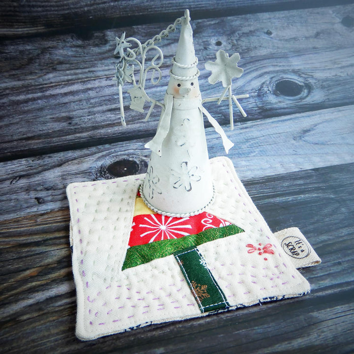 CHRISTMAS TREE COASTERS