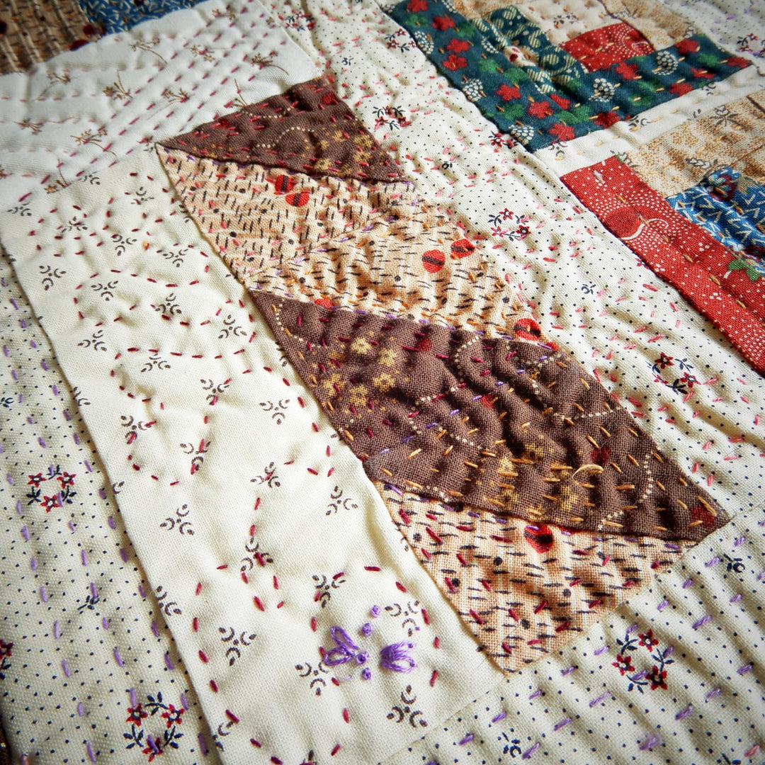 CIVIL WAR REPRODUCTION PRINT SCRAPPY TABLE TOPPER