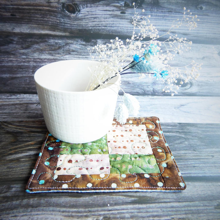 WATER SPLASH Mini Mug Rug