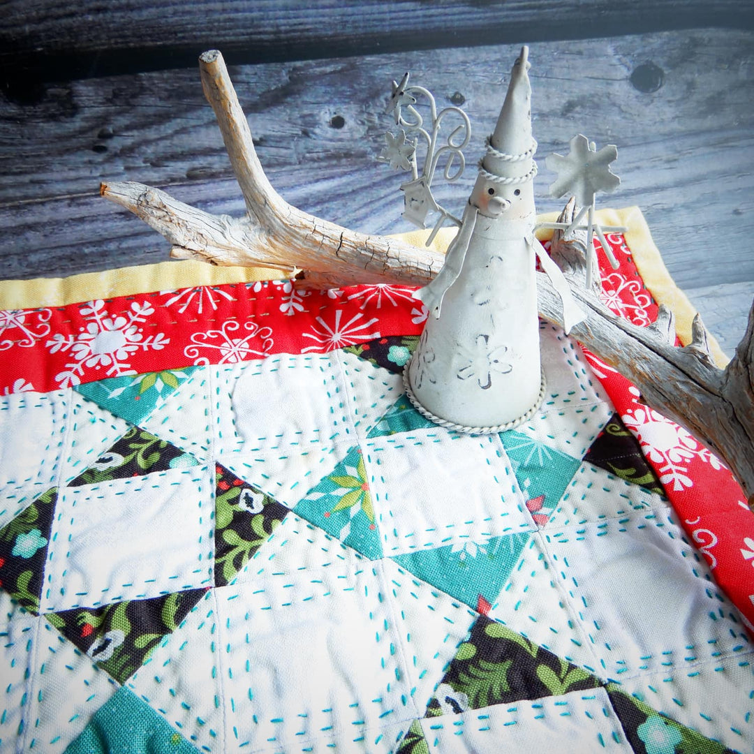 MODERN HANDMADE CHRISTMAS STAR TABLE TOPPER