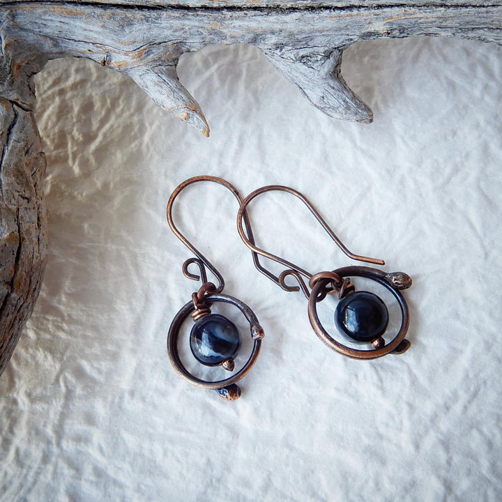 BLACK AGATE HOOP DANGLE EARRINGS