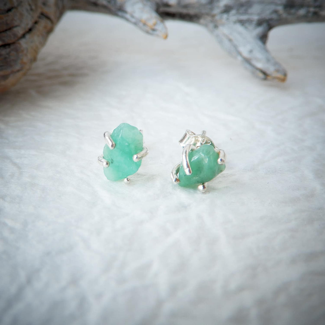 SILVER EMERALD STUD EARRINGS