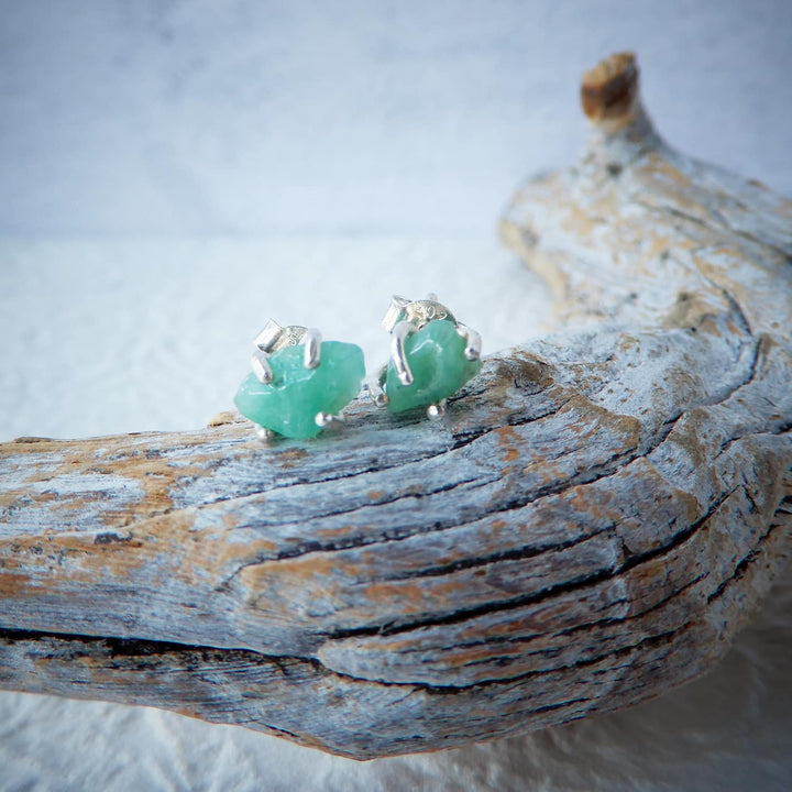 SILVER EMERALD STUD EARRINGS