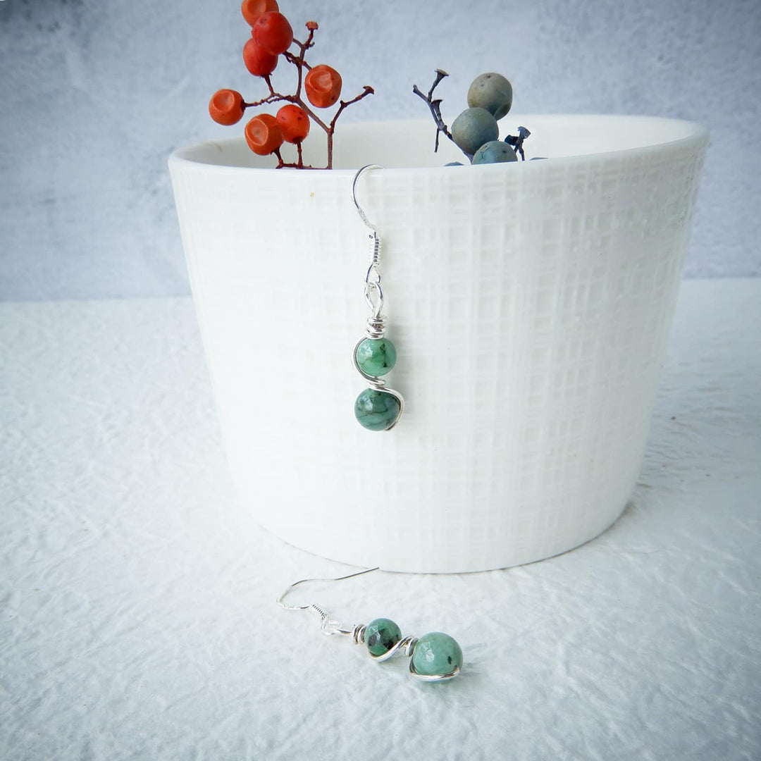 SILVER EMERALD EARRINGS