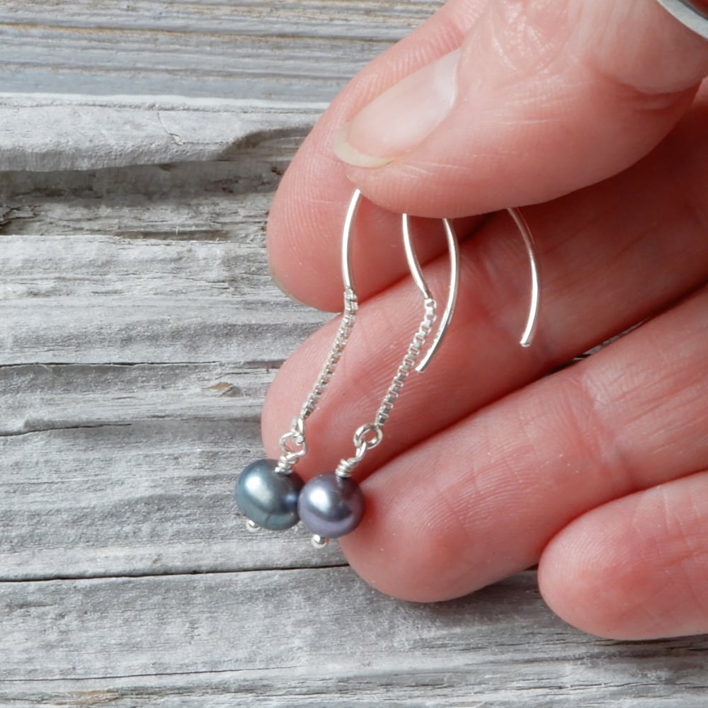 silver freshwater dangle pearl earrings